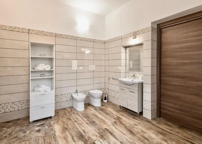 Divine Dante's شقة *